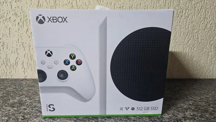 Xbox Series S - Seminovo na caixa