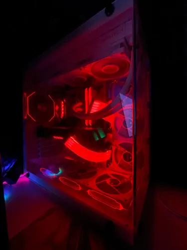 Pc Ryzen 7 5800X / 32gb 2x16 3600mhz / RX6750XT 12gb Alto Desempenho para games e trabalho