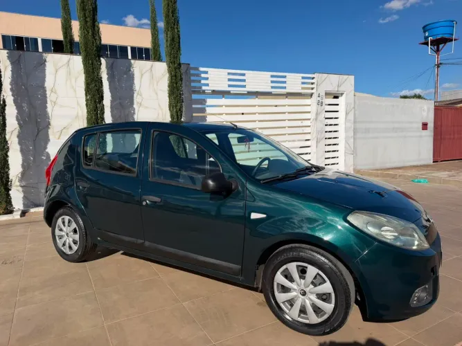 Renault Sandero Expression Hi-flex 1.6 8V 5P 2010