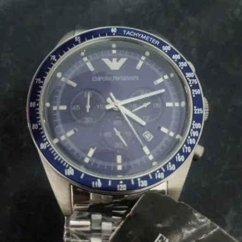 Relógio Empório Armani novo no Plástico pra vender 