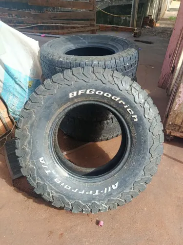 Pneus aro 16