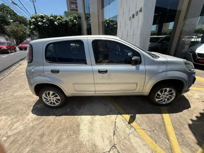 Fiat Uno Drive 1.0 Flex 6V 5P 2018