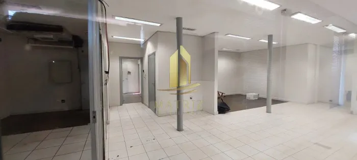 Matriz imobiliaria aluga:Comercial centro Restinga