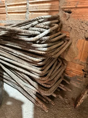Grampos para Caixaria de Concreto