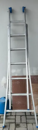 Escada Extensível de Alumínio 3 em 1 (com Rodas de Encosto e Pés Antiderrapantes)