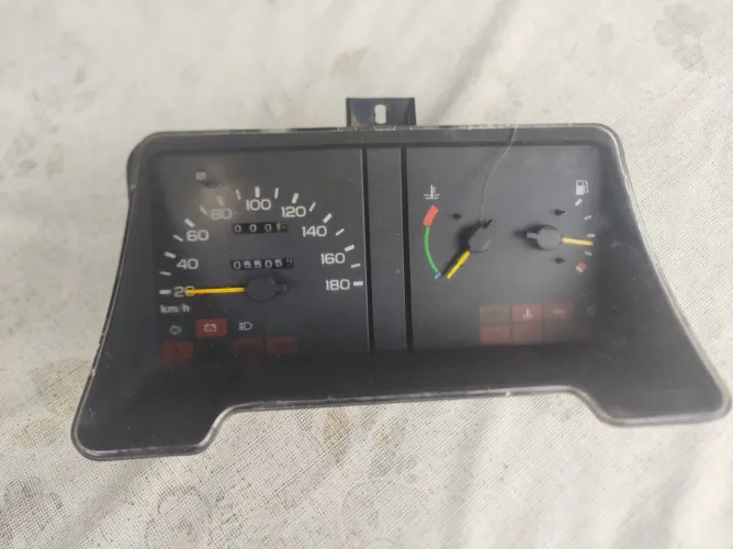 Painel velocímetro da D20 94