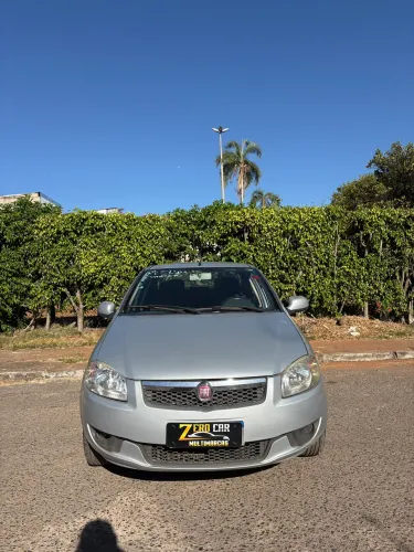 Fiat Siena EL Celeb. 1.0 MPI Fire Flex 8V 4P 2015
