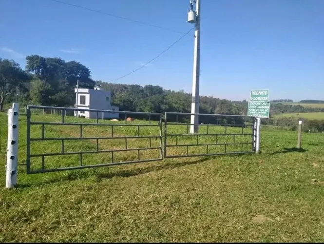 More no Campo!! Chácara a venda 15 minutos centro Umuarama -Pr