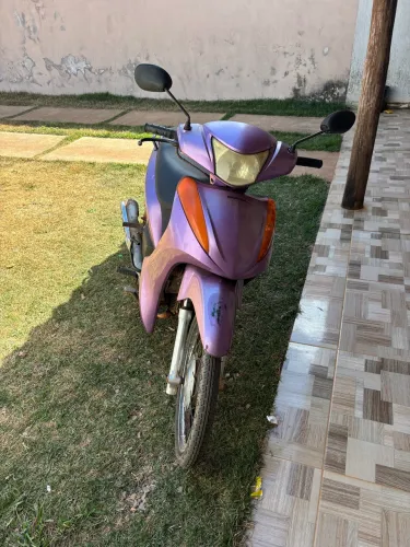 VENDO MOTO BIZ 100 ROXA