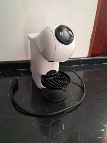 Cafeteira Arno Dolce Gusto Nova