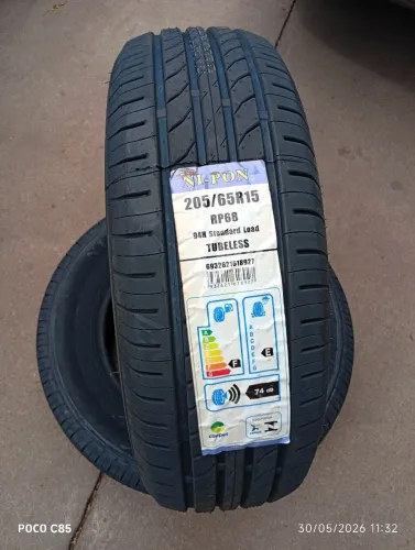 Pneu aro 15 medida 205/65/15 na promoção, entrego a domicílio.R$ 330,00