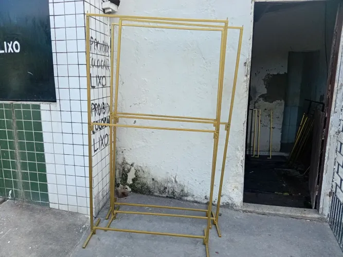 ARARA DESMONTÁVEL 140$