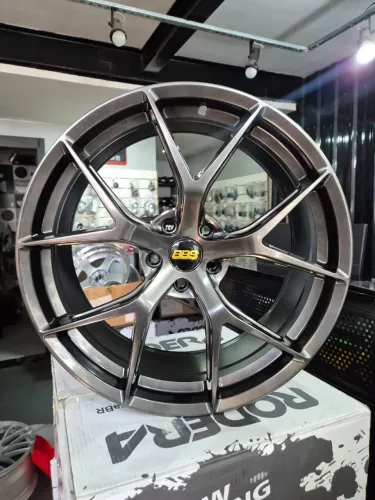 Jogo de rodas BBS EXCLUSIVAS aro 20 - 5x114 - NOVAS