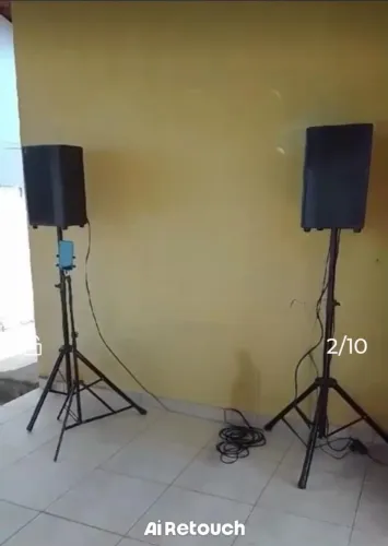 Som profissional para pequenos eventos.