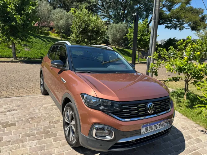 Volkswagen T-Cross Highline 1.4 TSI Flex 16V 5P AUT 2022