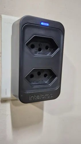 Dispositivo bivolt de proteção elétrica para eletro/eletrônicos