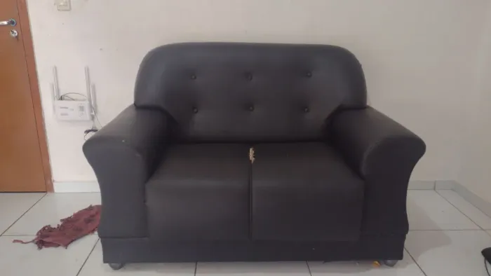 Sofá 2 lugares