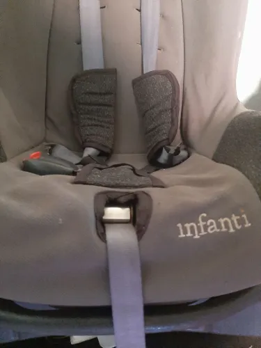 Bebê conforto + base