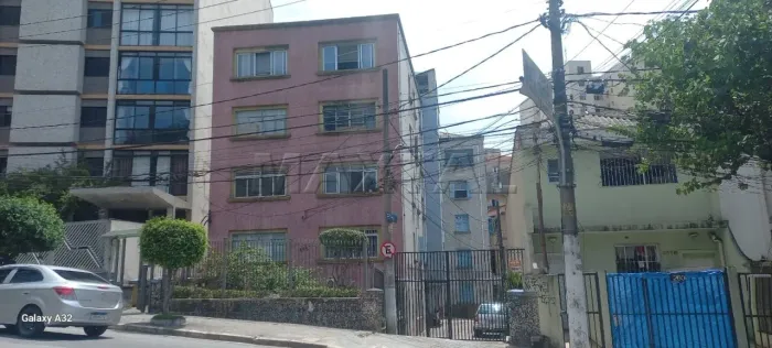 Apartamento em Santana com 2 dormitórios, sala, cozinha, área de serviço e 1 banheiro, sem