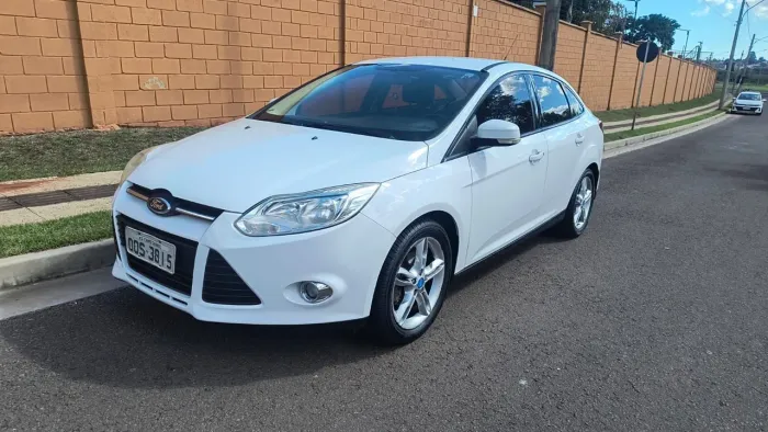 Ford Focus Sedan 2.0 16v/2.0 16V Flex 4P Aut. 2015