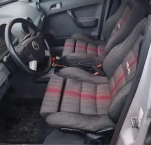 Volkswagen Gol Geração IV Power 1.6 8V MI Total Flex Mec. 4P 2006