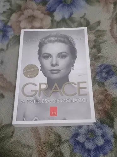 Livro Grace Kelly A Princesa De Mônaco ( Livro sem marcas)