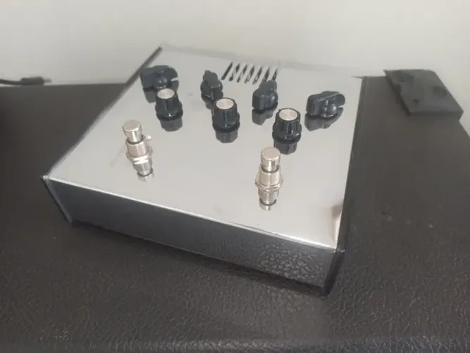 Pedal Valvulado VOX Bulldog Distortion para guitarra efeito Overdrive