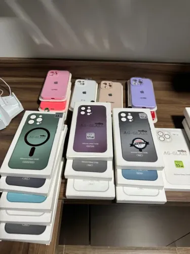 LOTE DE CAPAS P/ IPHONE 11 ao 14 