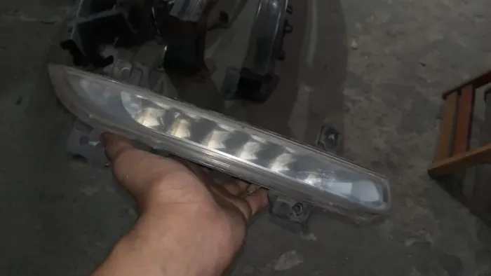Led Esquerdo do Parachoque Renault Fluence 2014