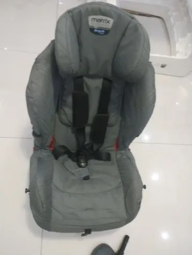 Cadeirinha para transporte de criança bebê 