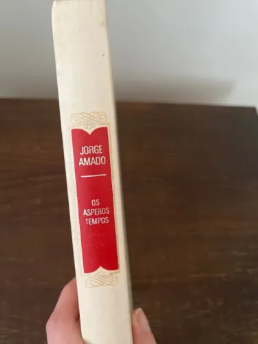 Livro Jorge Amado - Os Ásperos Tempos 