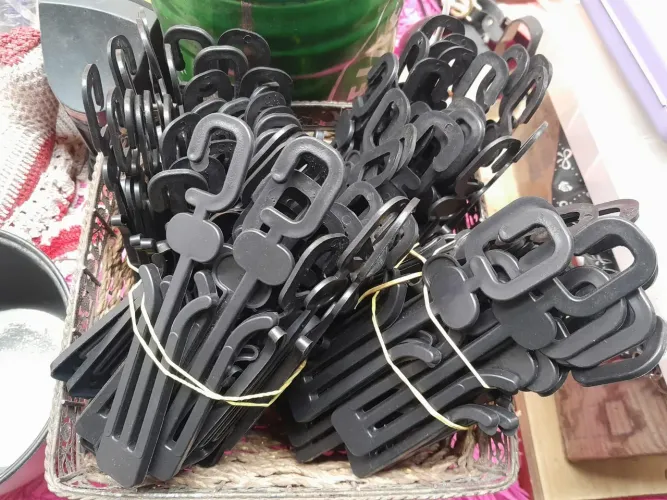 120 Cabide p chinelo ou sapatilhas