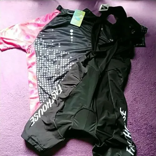 Conjunto de roupa de ciclista