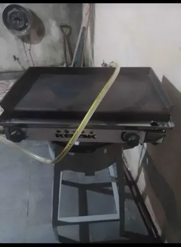 Chapa a gás usada e Fritadeira a gás