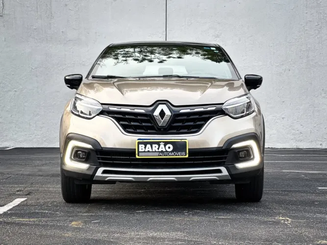 Renault Captur Iconic 1.3 TB 16V Flex 5P AUT 2022