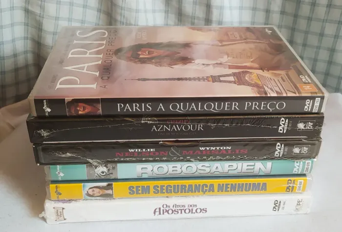 Lote com 6 DVDs de Filmes e Shows - NOVOS e LACRADOS. *