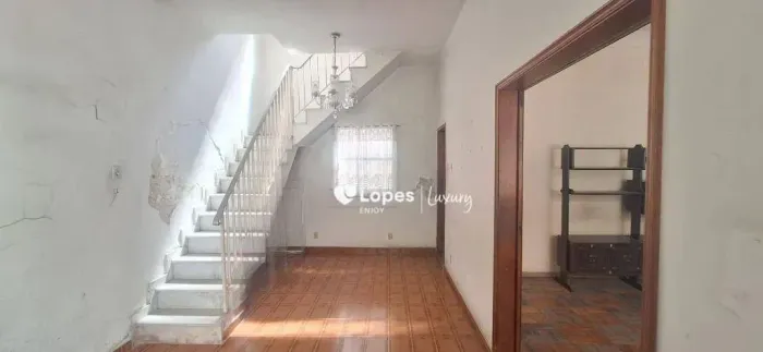 Casa Duplex de Vila a venda, Sala, 3quartos, 2banheiros, área de serviço. Valor R$340.000,
