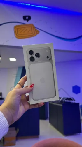 iPhone 17 Pro Max 1TB/ Silver / Lacrado / Garantia Apple / Loja fisica / $10.999,00