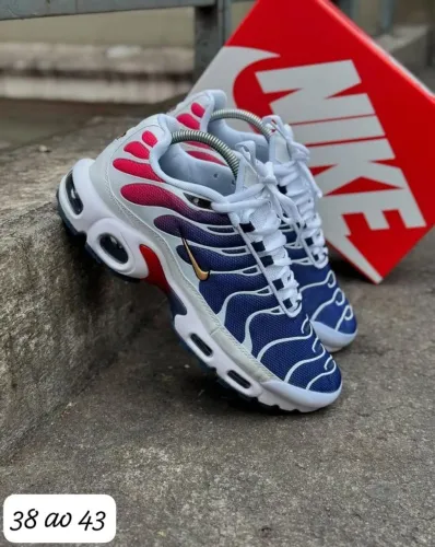 Nike TN Air Max Plus - Cores Vibrantes!
