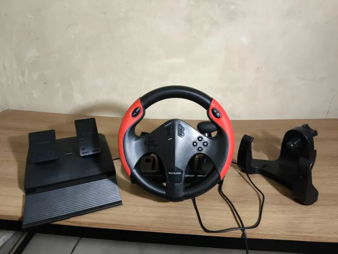 Volante Gamer com marcha e pedal - Multilaser JS087-(Console e Pc)