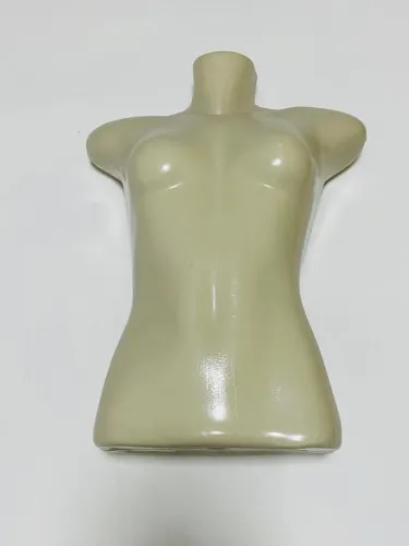 Busto manequim feminino plástico bege bom estado
