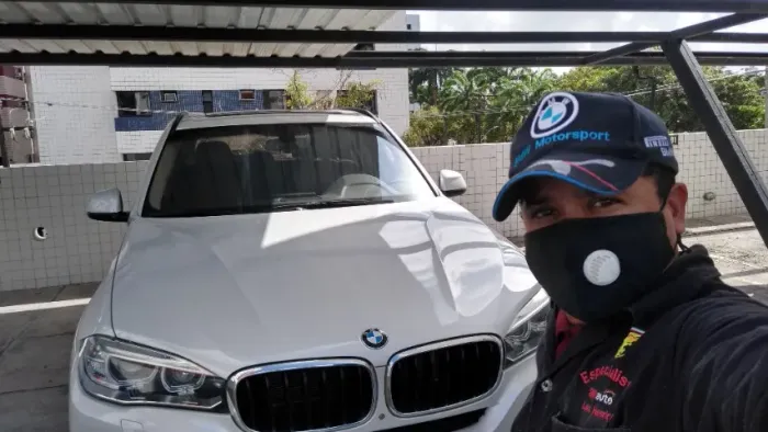 Polimento e Micro Pintura para seu Carro-Moto-Lanchas-Jet Ski e Veículos em Geral