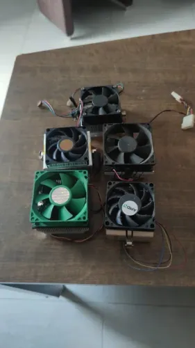 CPU Coolers diversos soquetes e tamanhos