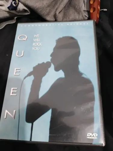 DVD Queen - We Will Rock You (aceito olxpay)