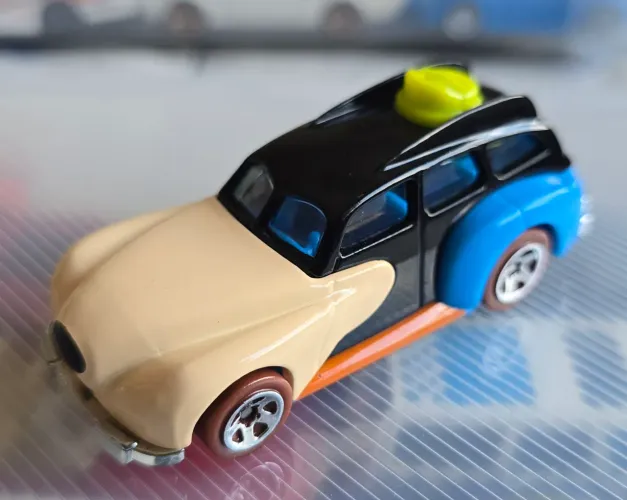 HOTWHEELS DISNEY PATETA Goofy