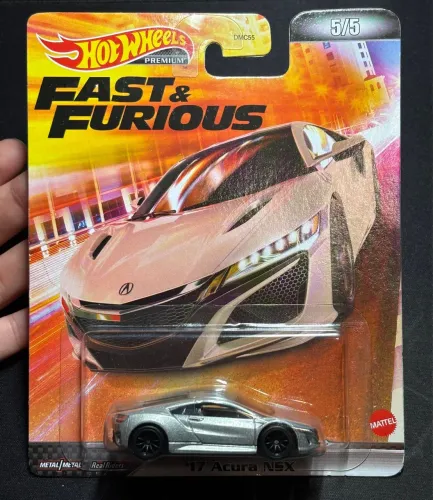 Hot Wheels Premium - 17 Acura NSX - Fast and Furious - 1:64