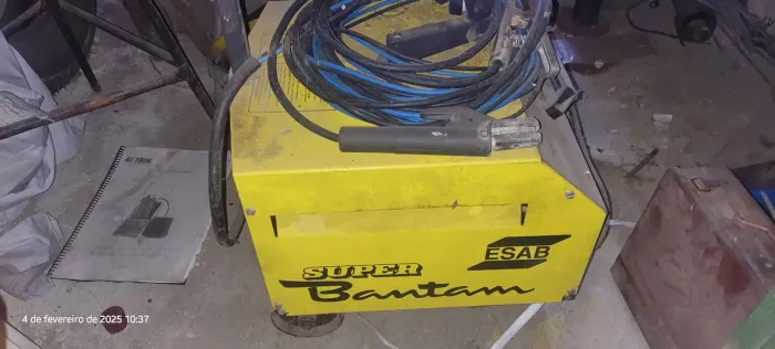 Máquina de Solda ESAB Bantam Super
