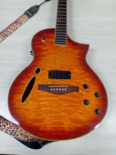 Violão IBANEZ Elétrico Acústico com Design Exclusivo