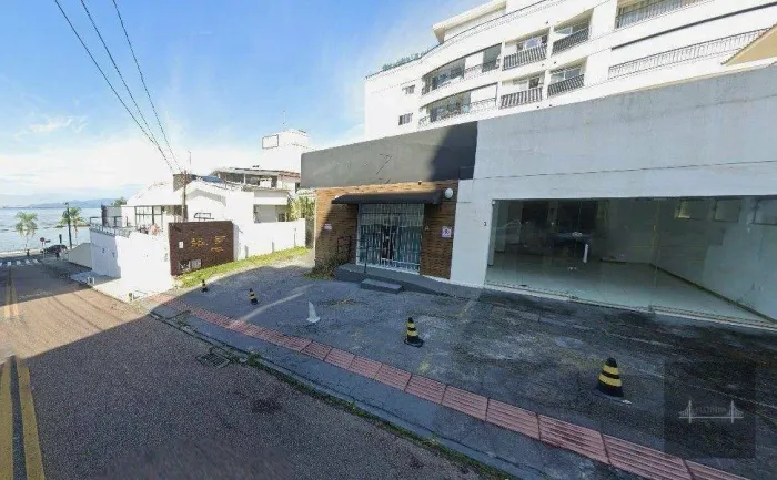 Casa com 3 dormitórios à venda, 206 m² por R$ 2.950.000,00 - Coqueiros - Florianópolis/SC