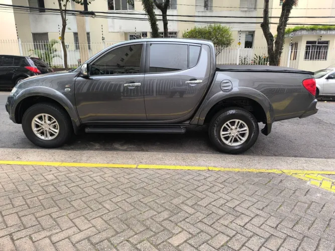 Mitsubishi L200 Triton HPE 3.5 CD V6 24V Flex Aut. 2017